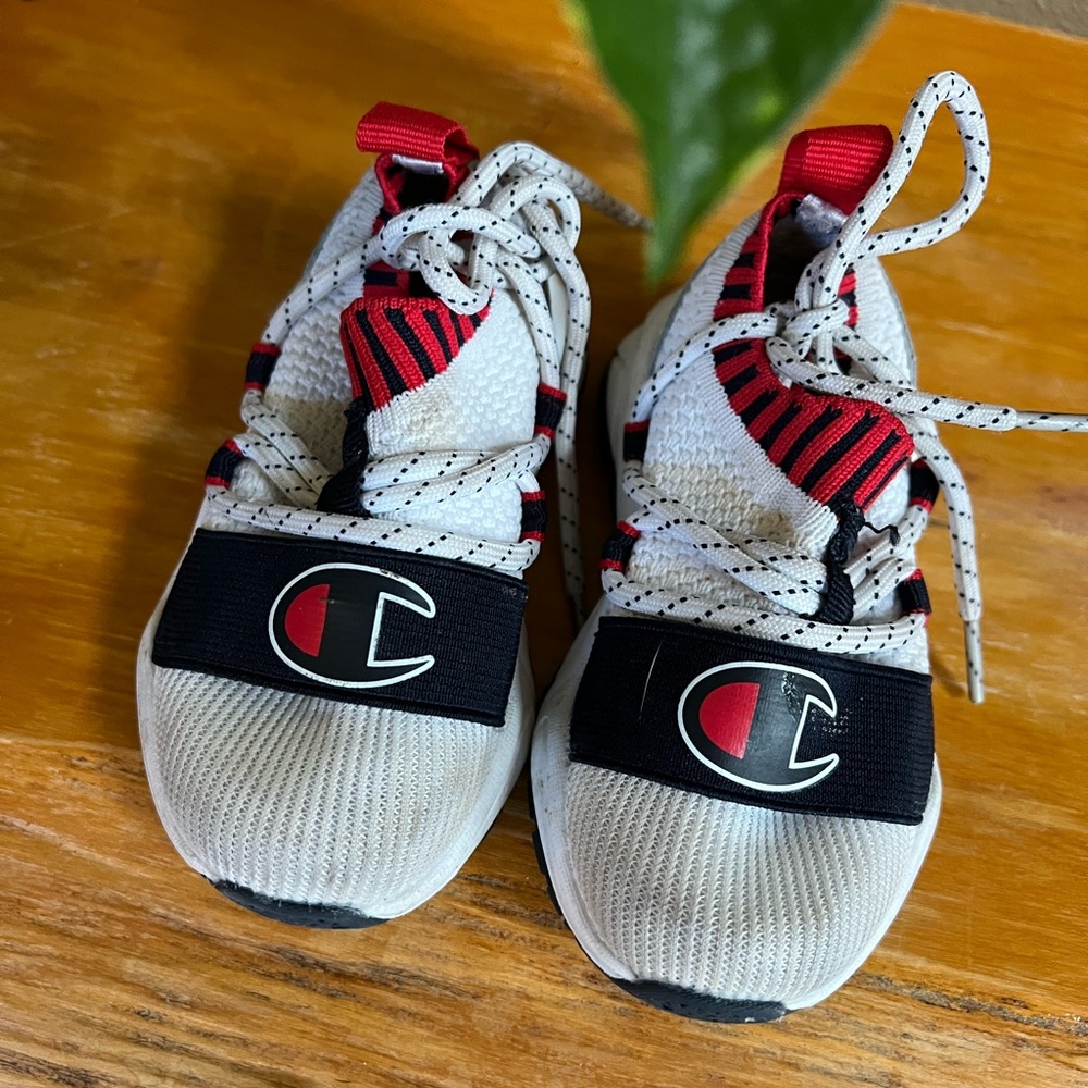 Champion Kids' White and Red Sneakers